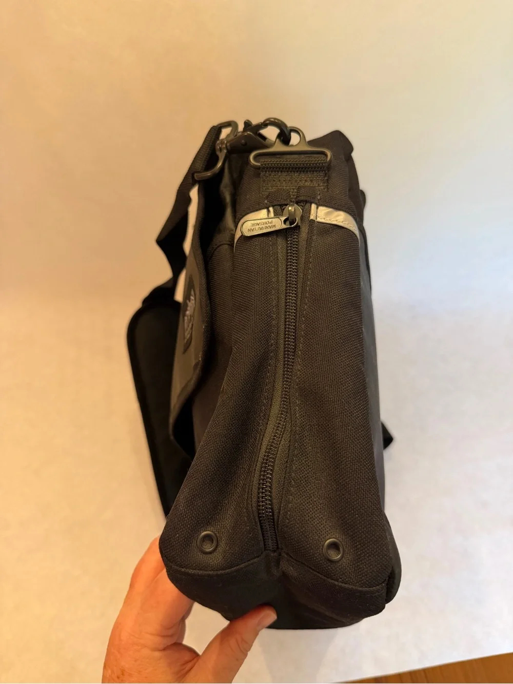 Manhattan Portage Black Label CORDURA Laptop Messenger Bag NWT